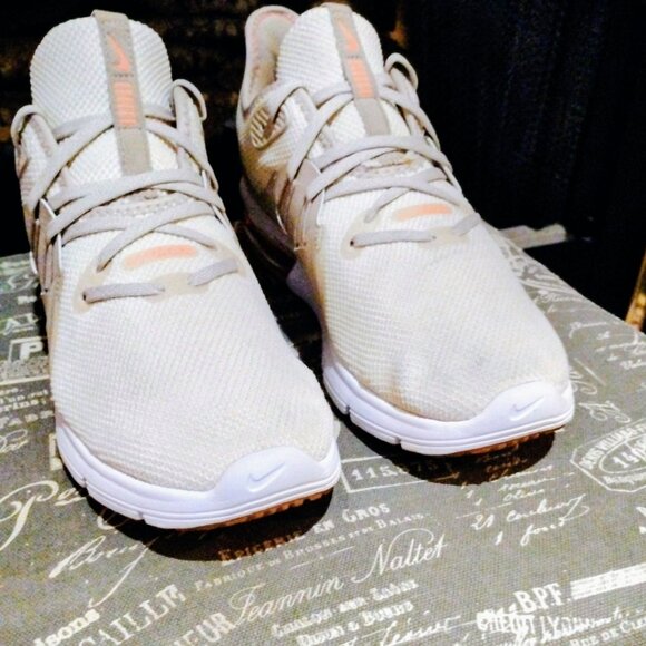 Women's Nike Air Max Sequent 3 - Picture 2 of 5